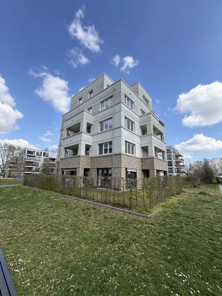 5 Zimmer Wohnung mit 138 m² in Ludwigshafen am Rhein – Bild 1
