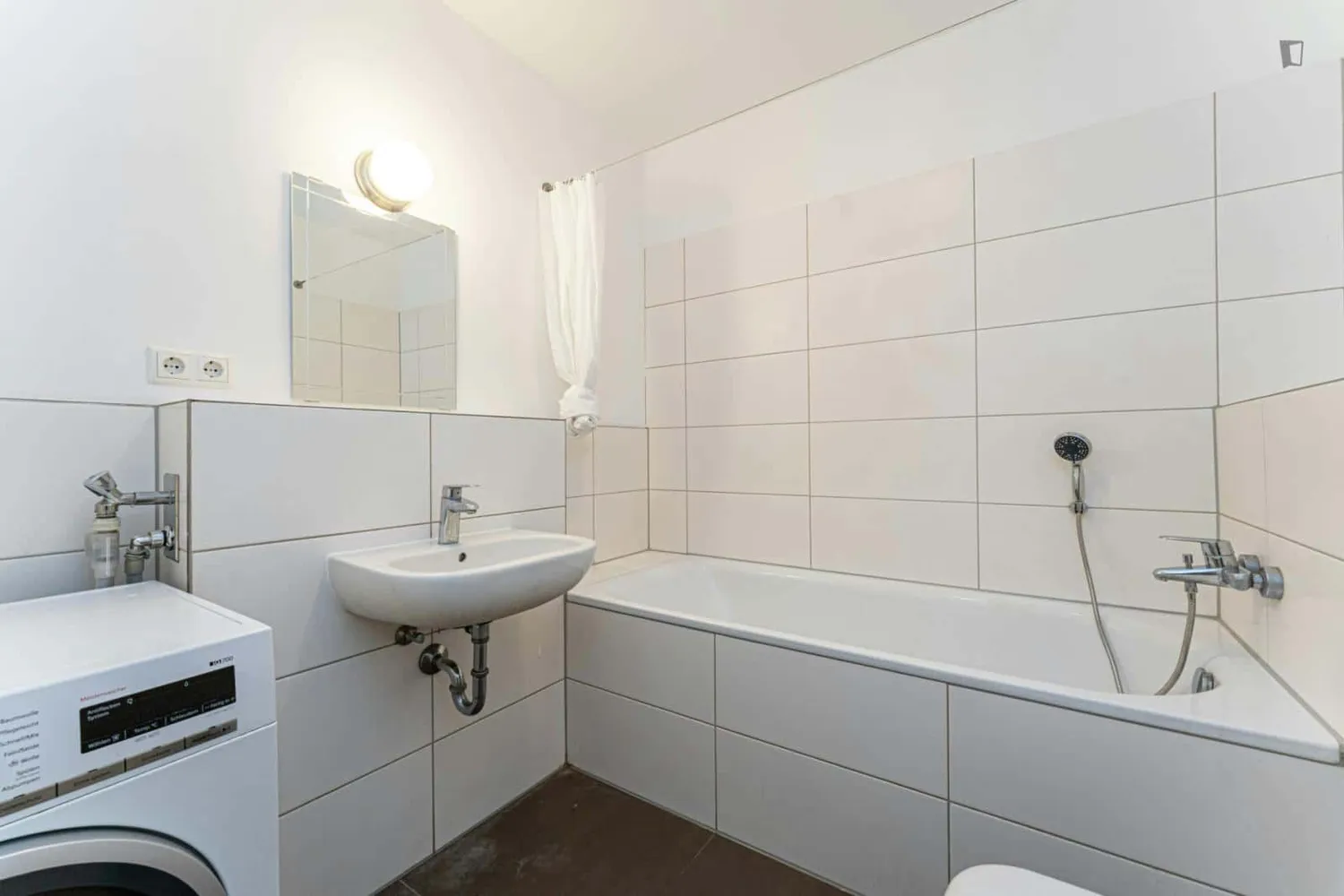 Shared room with 15 m² in Berlin – Photo 6