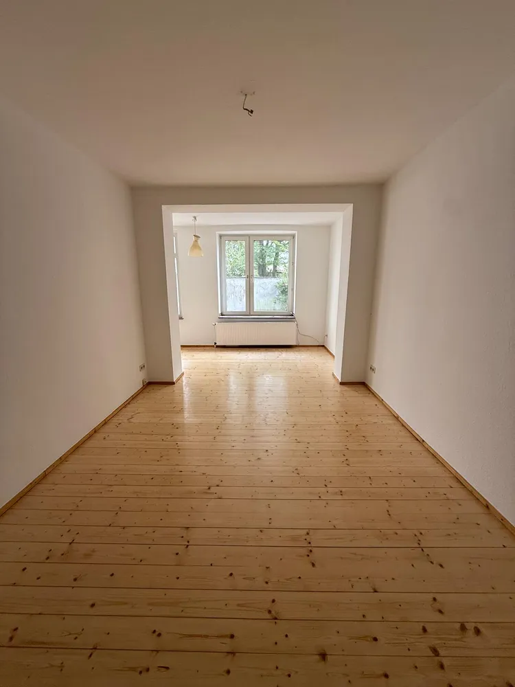 1 Zimmer Wohnung mit 42 m² in Krefeld – Bild 1