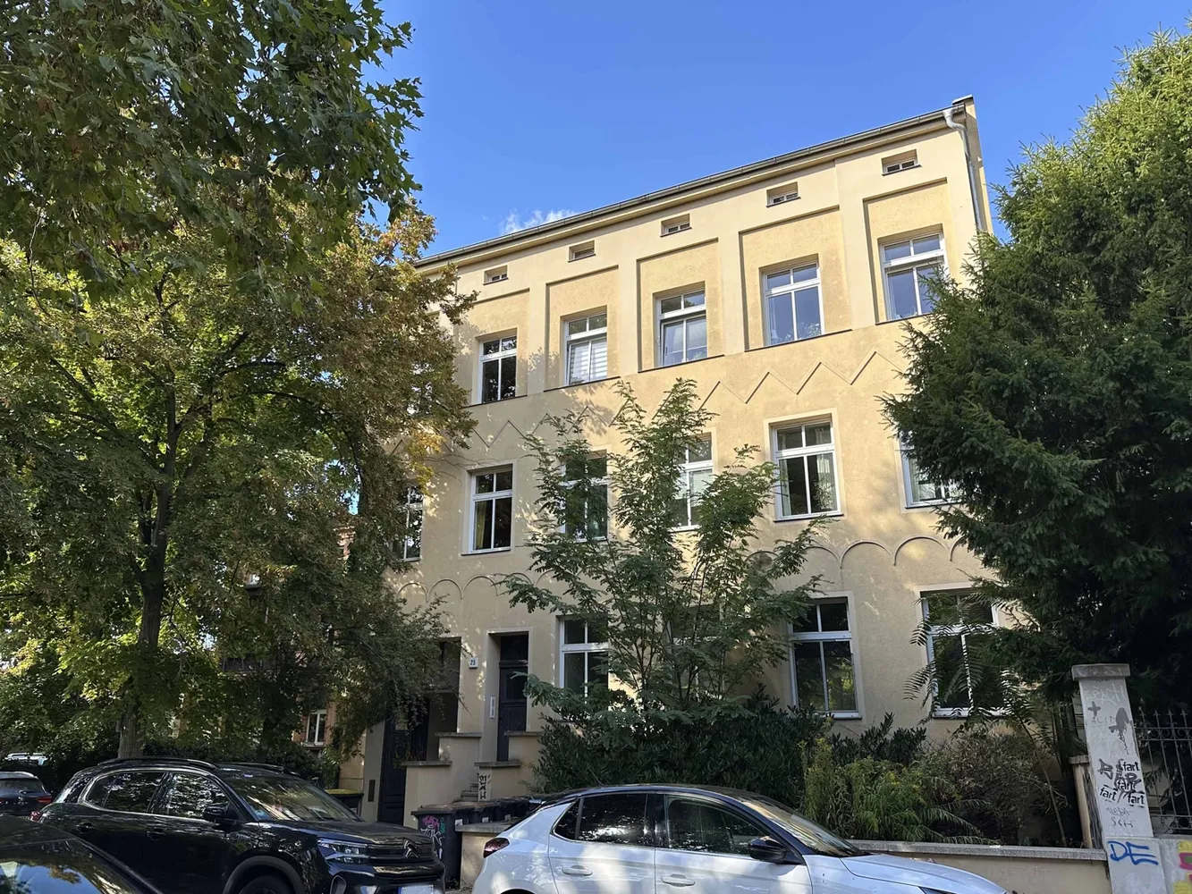 2 Zimmer Wohnung mit 63 m² in Halle (Saale) – Bild 1