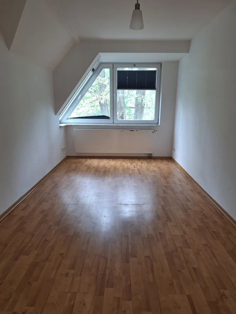 4 Zimmer Wohnung mit 141 m² in Berlin – Bild 3