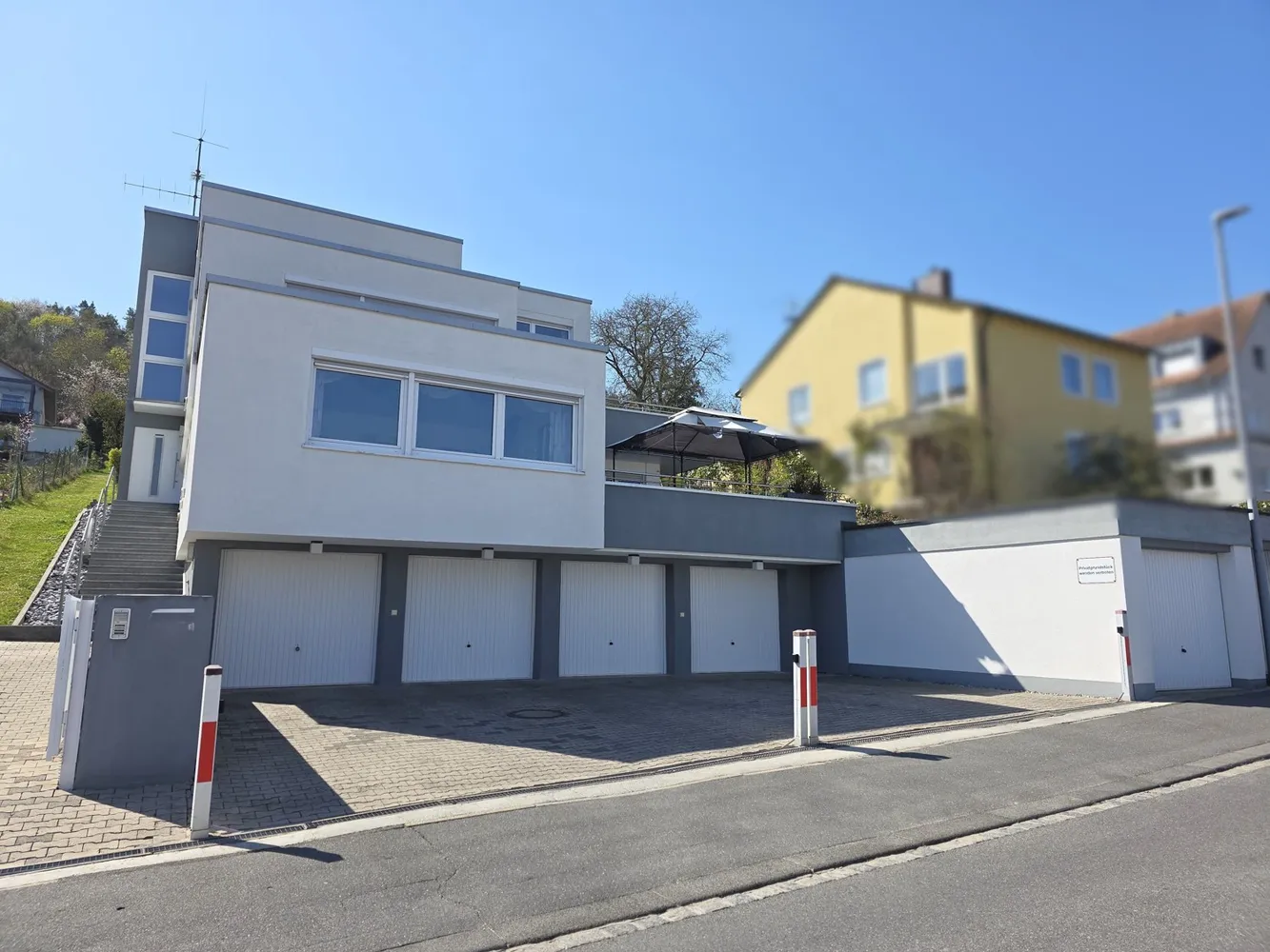 3 room apartment with 92 m² in Würzburg – Photo 2