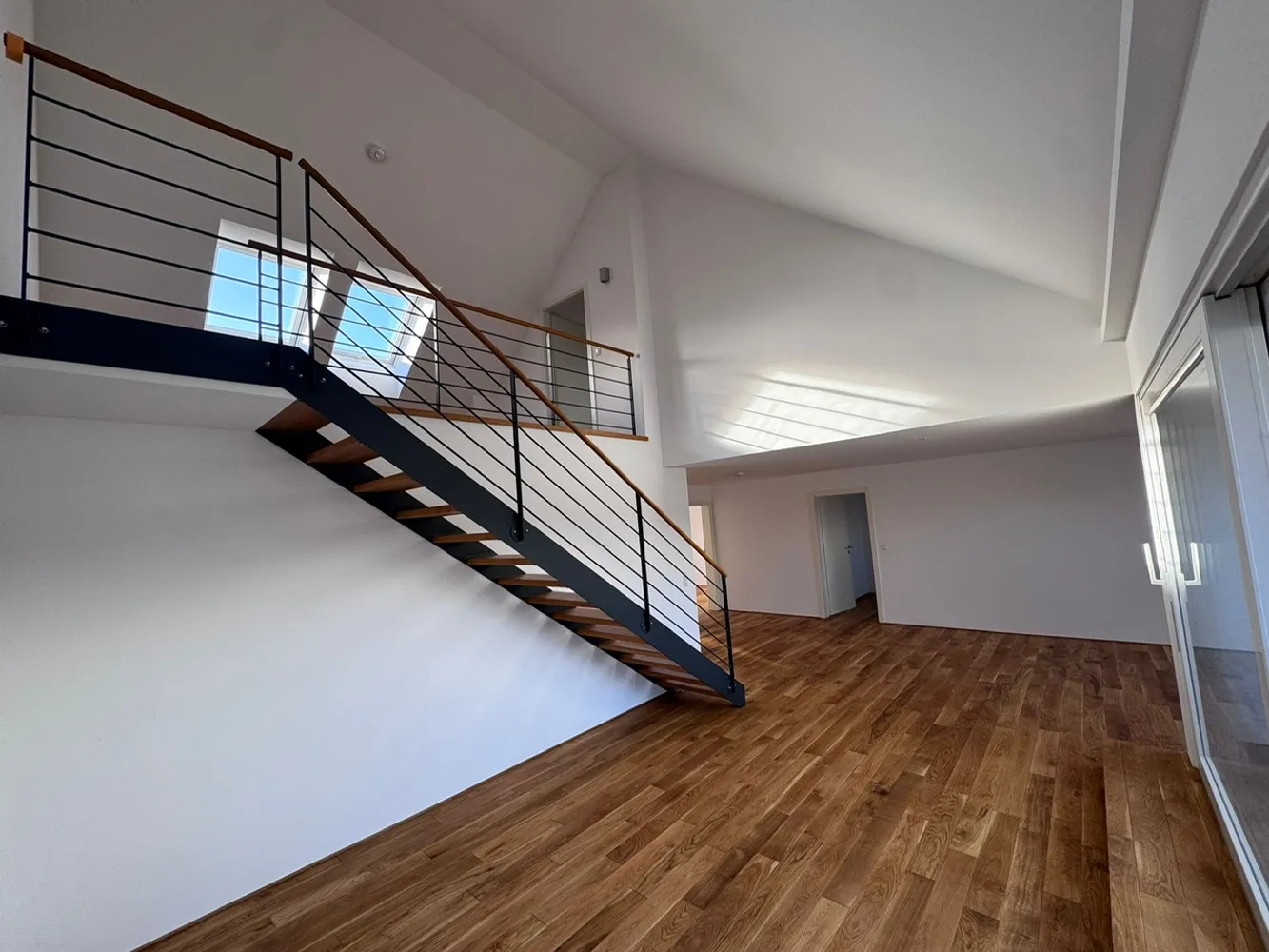 5 room apartment with 170 m² in Stuttgart – Photo 3