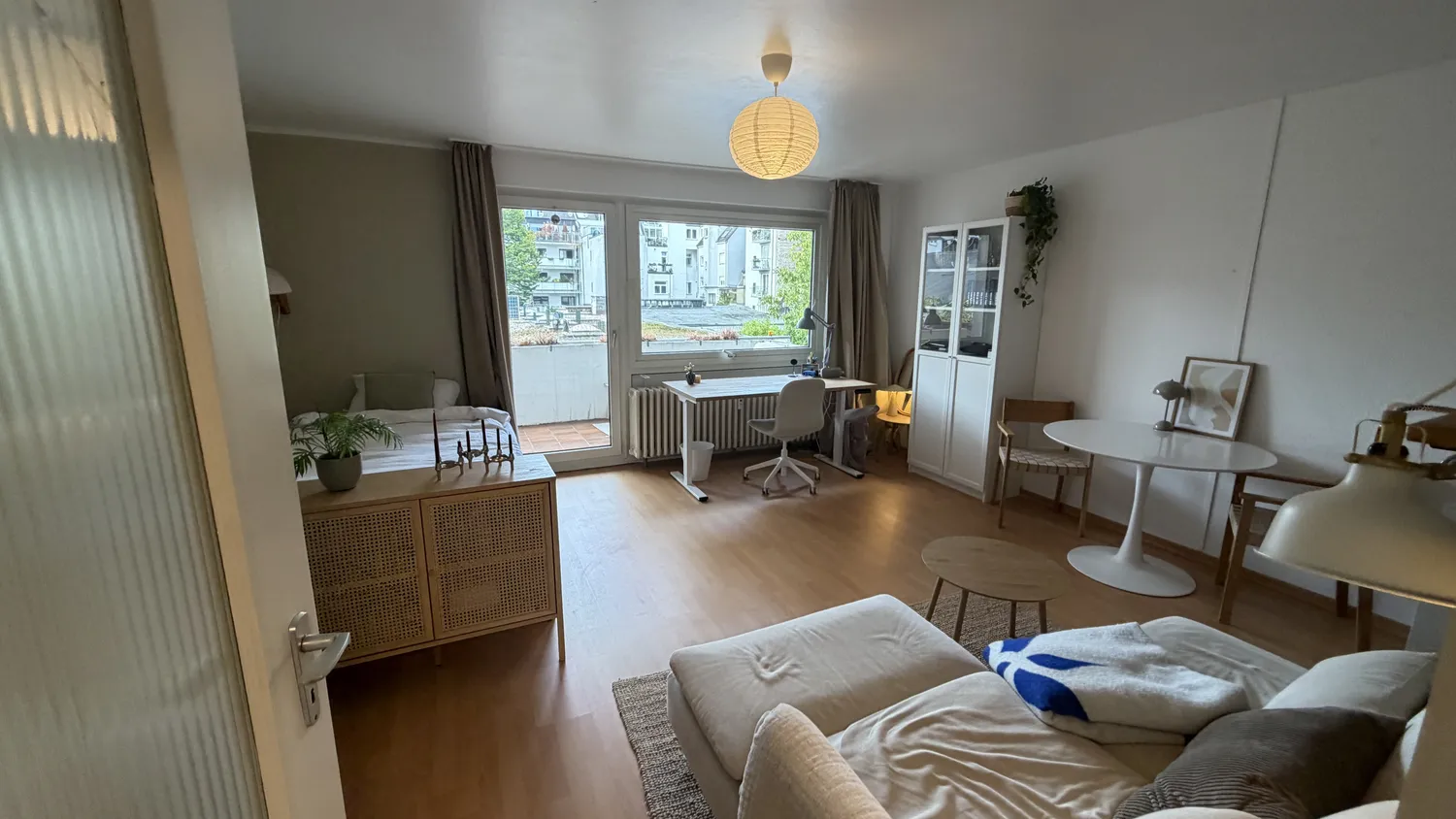 1 Zimmer Wohnung mit 39 m² in Köln – Bild 10
