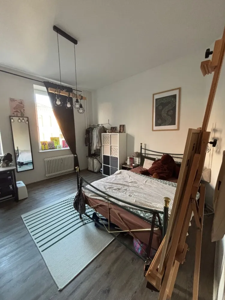 6 Zimmer Wohnung mit 165 m² in Kiel – Bild 2