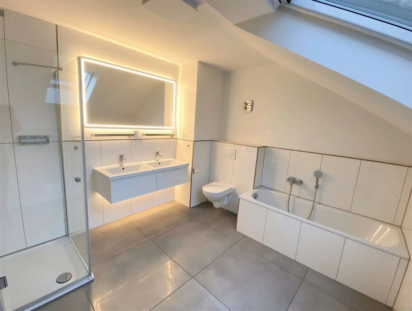 3 Zimmer Wohnung mit 146 m² in Mülheim an der Ruhr – Bild 10
