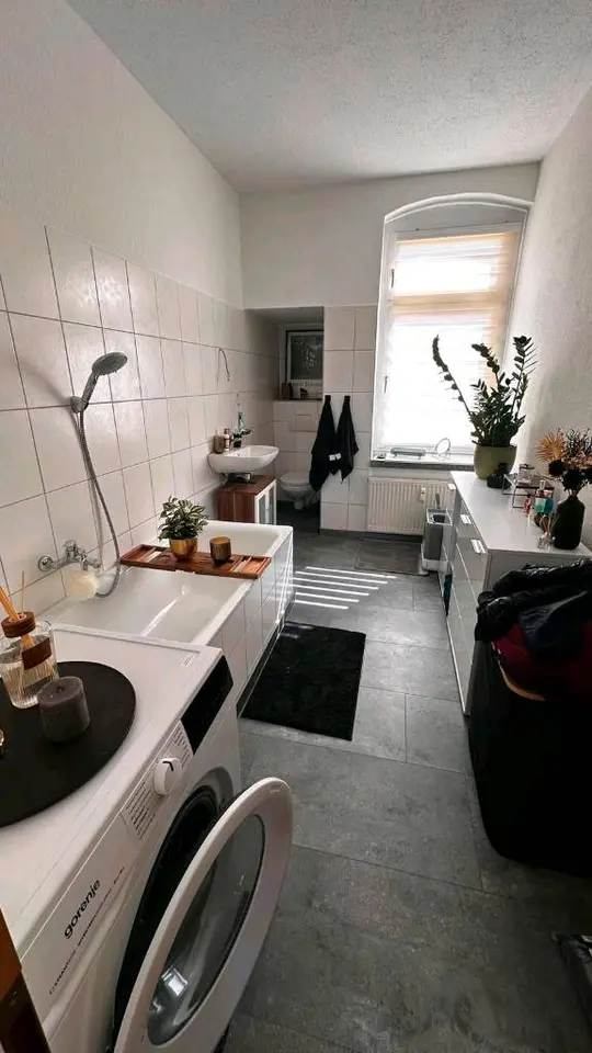 2 Zimmer Wohnung mit 65 m² in Weißenfels – Bild 3