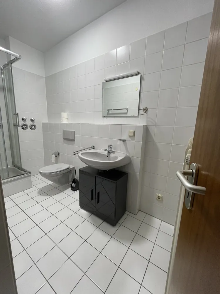 2 Zimmer Wohnung mit 38 m² in Wiesbaden – Bild 8