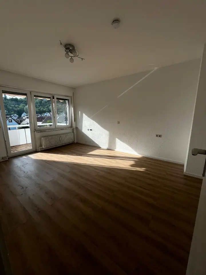 Shared room with 120 m² in Stuttgart – Photo 2