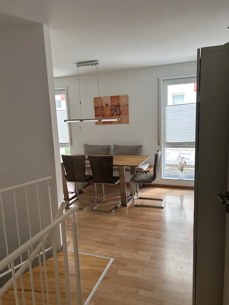 3 Zimmer Wohnung mit 92 m² in Stuttgart – Bild 2