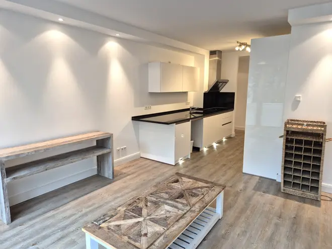 2 Zimmer Wohnung mit 75 m² in Hamburg – Bild 4