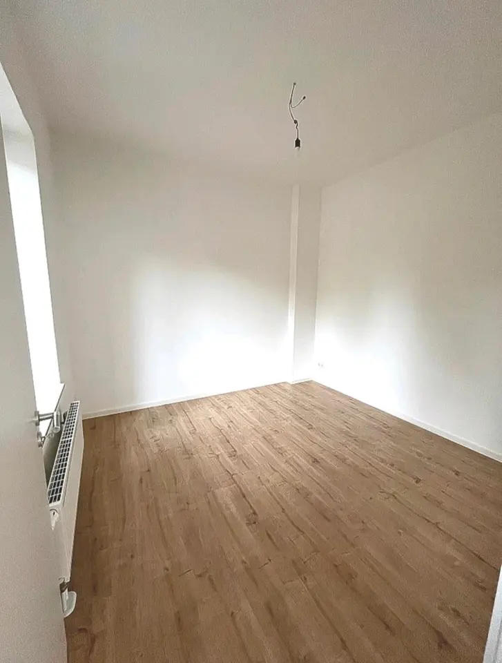 4 Zimmer Wohnung mit 103 m² in Dresden – Bild 3