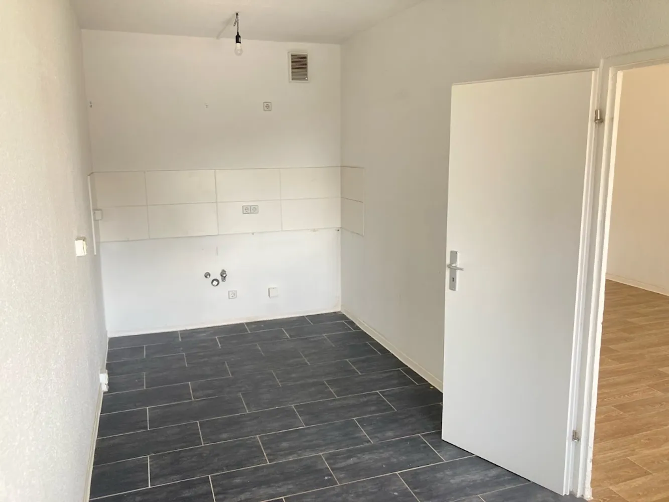 2 room apartment with 55 m² in Magdeburg – Photo 3
