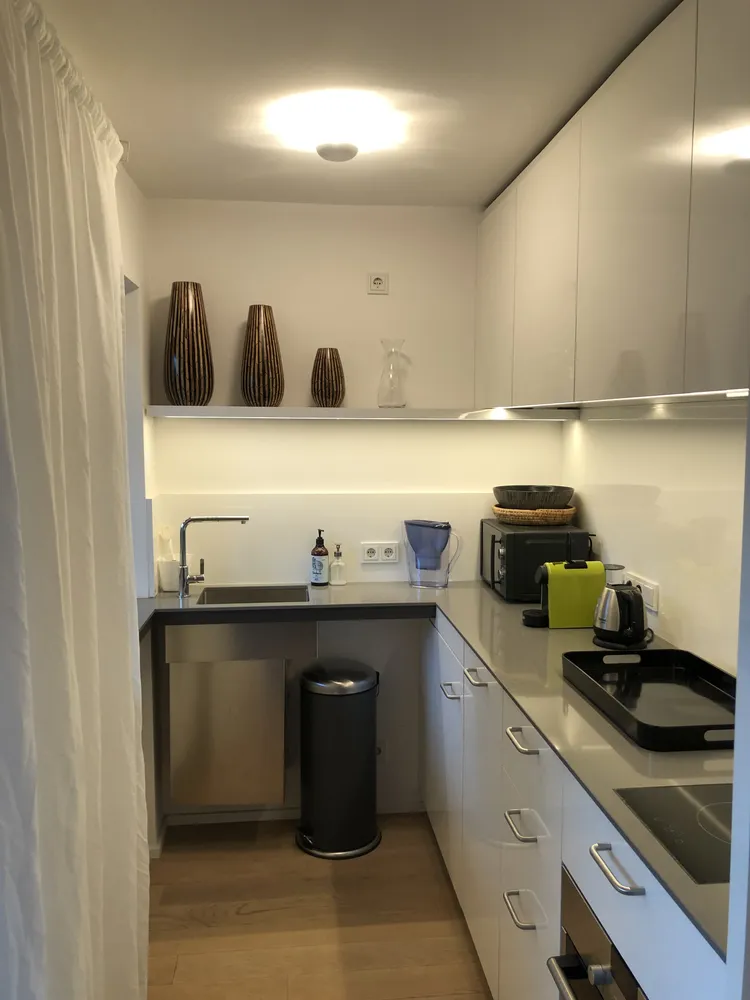 1 room apartment with 38 m² in Munich – Photo 4