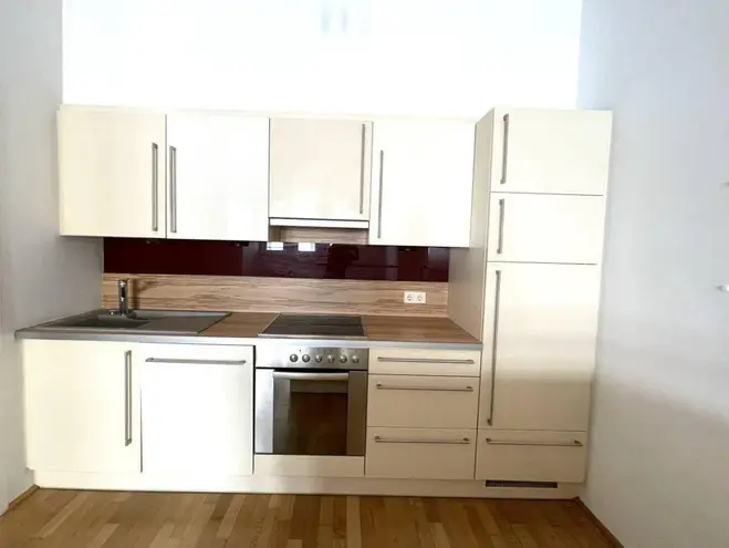 2 Zimmer Wohnung mit 91 m² in Frankfurt am Main – Bild 8