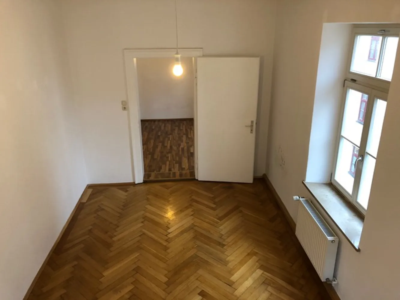5 Zimmer Wohnung mit 108 m² in München – Bild 4