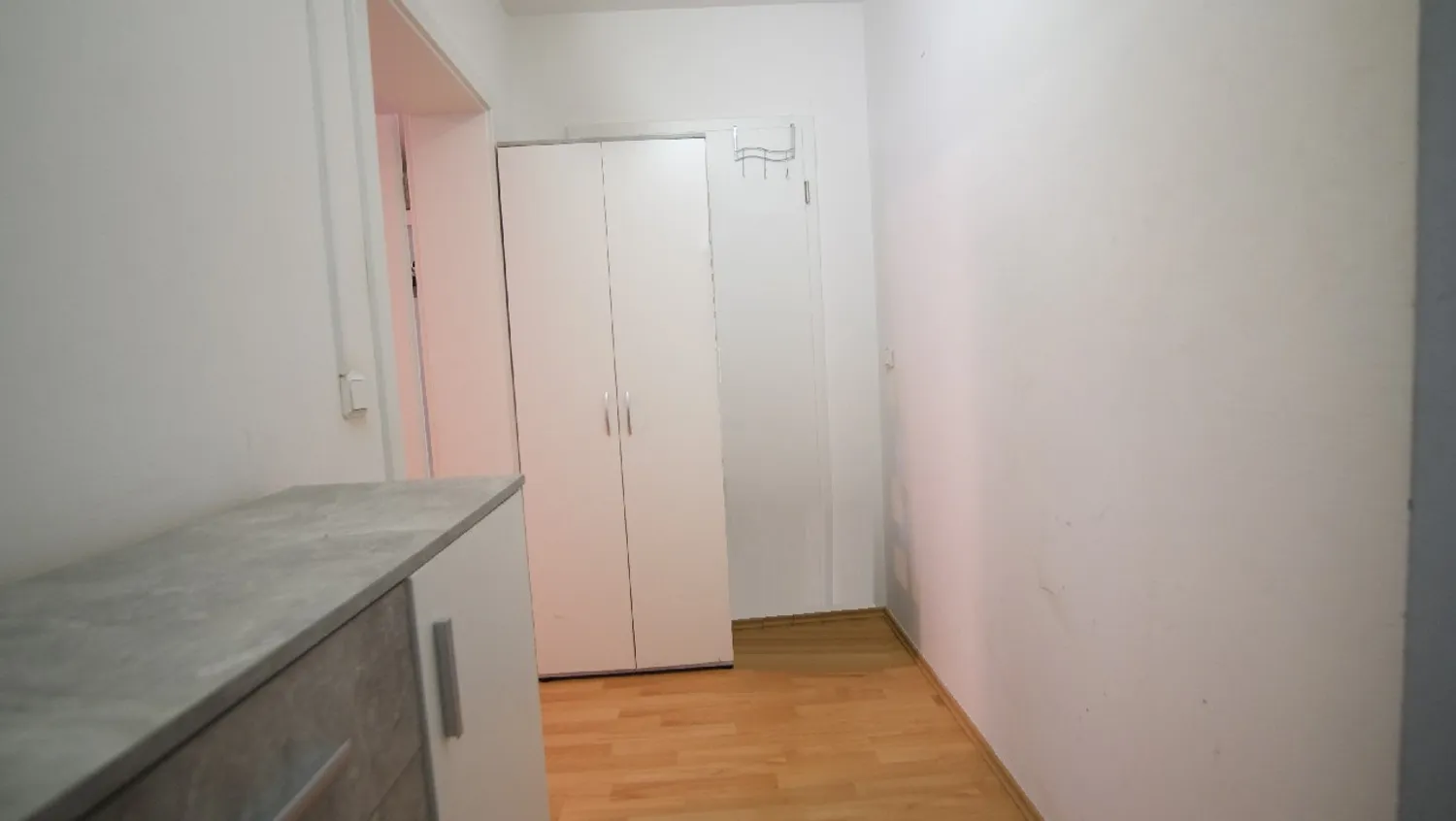 1 Zimmer Wohnung mit 37 m² in Frechen – Bild 1