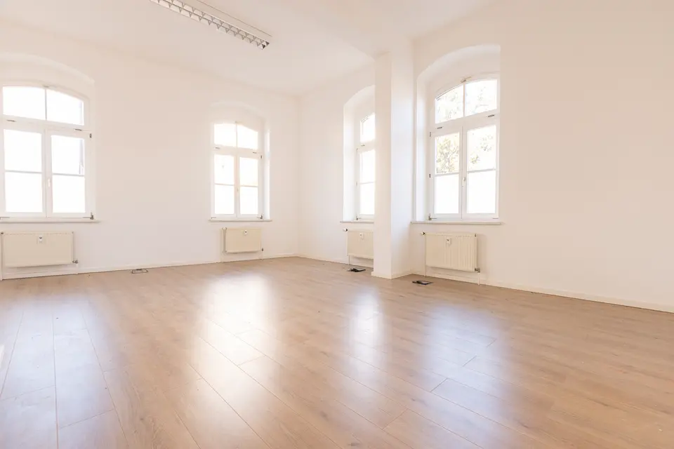4 Zimmer Wohnung mit 167 m² in Torgau – Bild 1