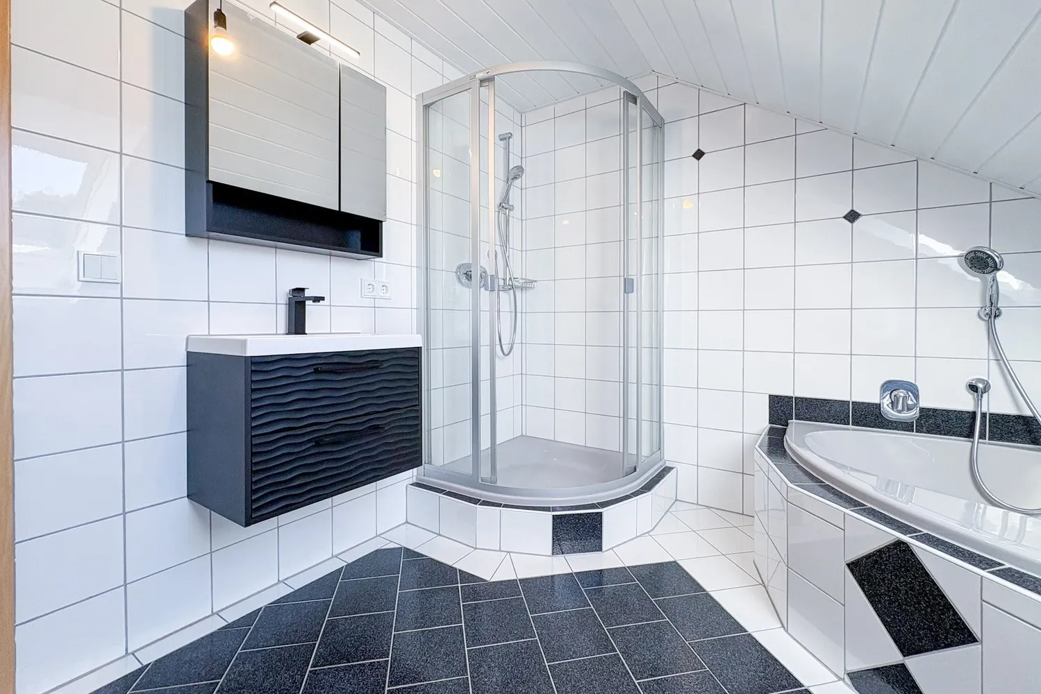 3 Zimmer Wohnung mit 90 m² in Passau – Bild 1