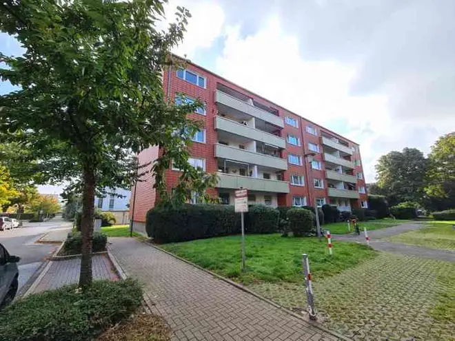 3 Zimmer Wohnung mit 75 m² in Neuss – Bild 1