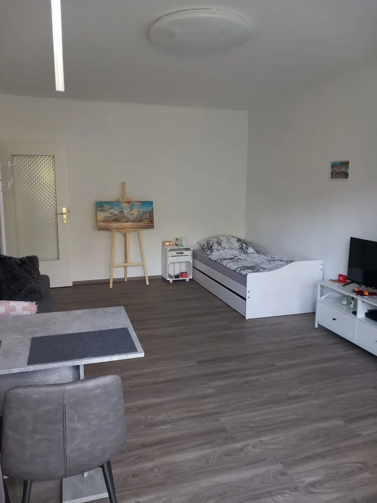 1 Zimmer Wohnung mit 38 m² in Frankfurt am Main – Bild 2