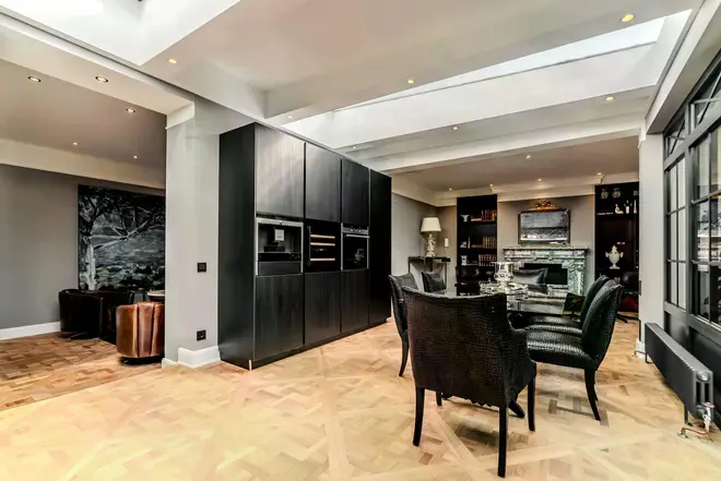 5 Zimmer Wohnung mit 185 m² in Hamburg – Bild 7