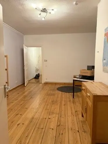 3 Zimmer Wohnung mit 98 m² in Berlin – Bild 2