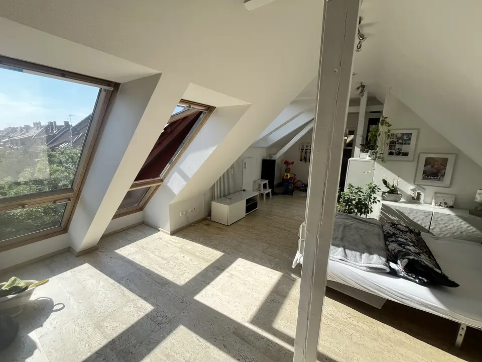 4 Zimmer Wohnung mit 150 m² in Erfurt – Bild 8