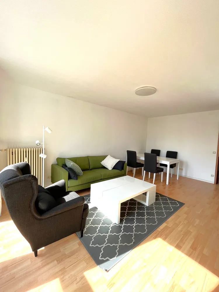 3 Zimmer Wohnung mit 77 m² in Berlin – Bild 2