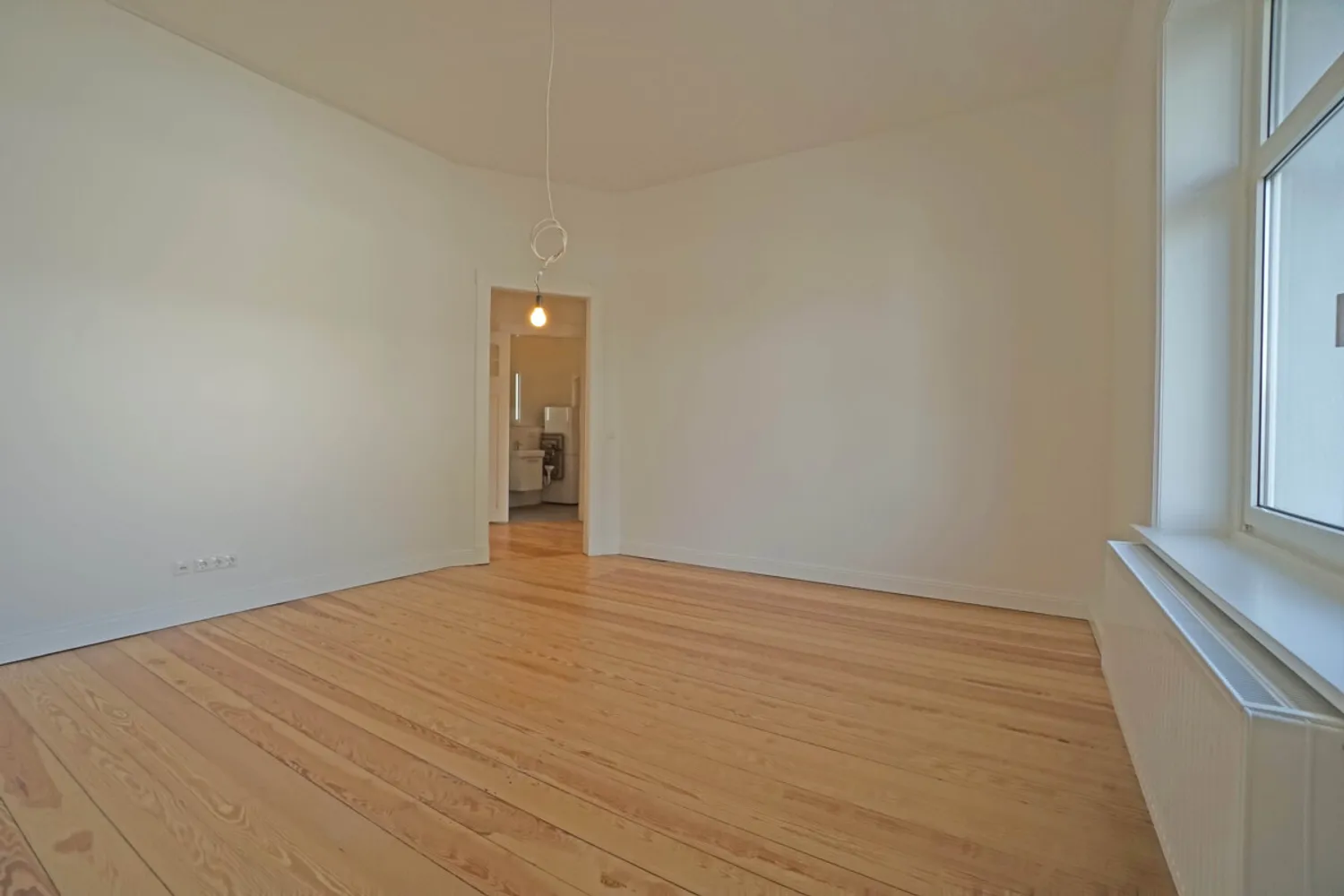 5 Zimmer Wohnung mit 140 m² in Elmshorn – Bild 1