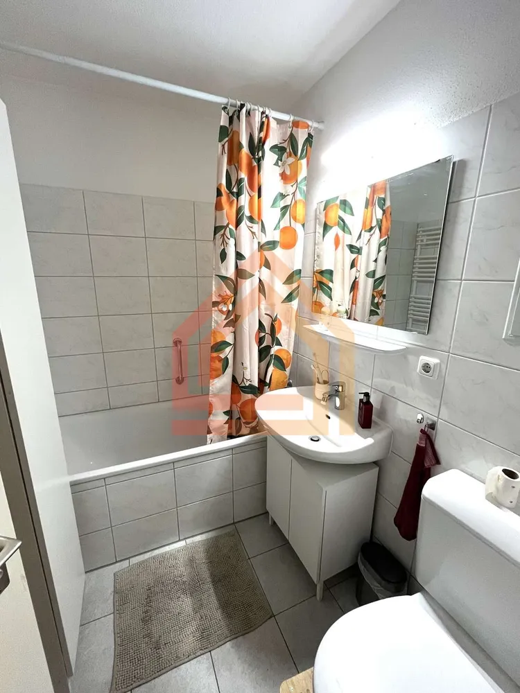 2 room apartment with 80 m² in Cologne – Photo 8
