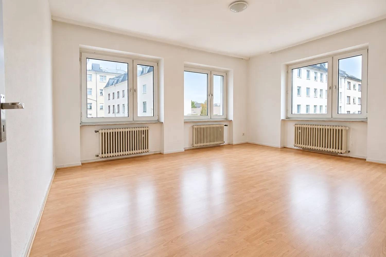 2 Zimmer Wohnung mit 68 m² in Wuppertal – Bild 2