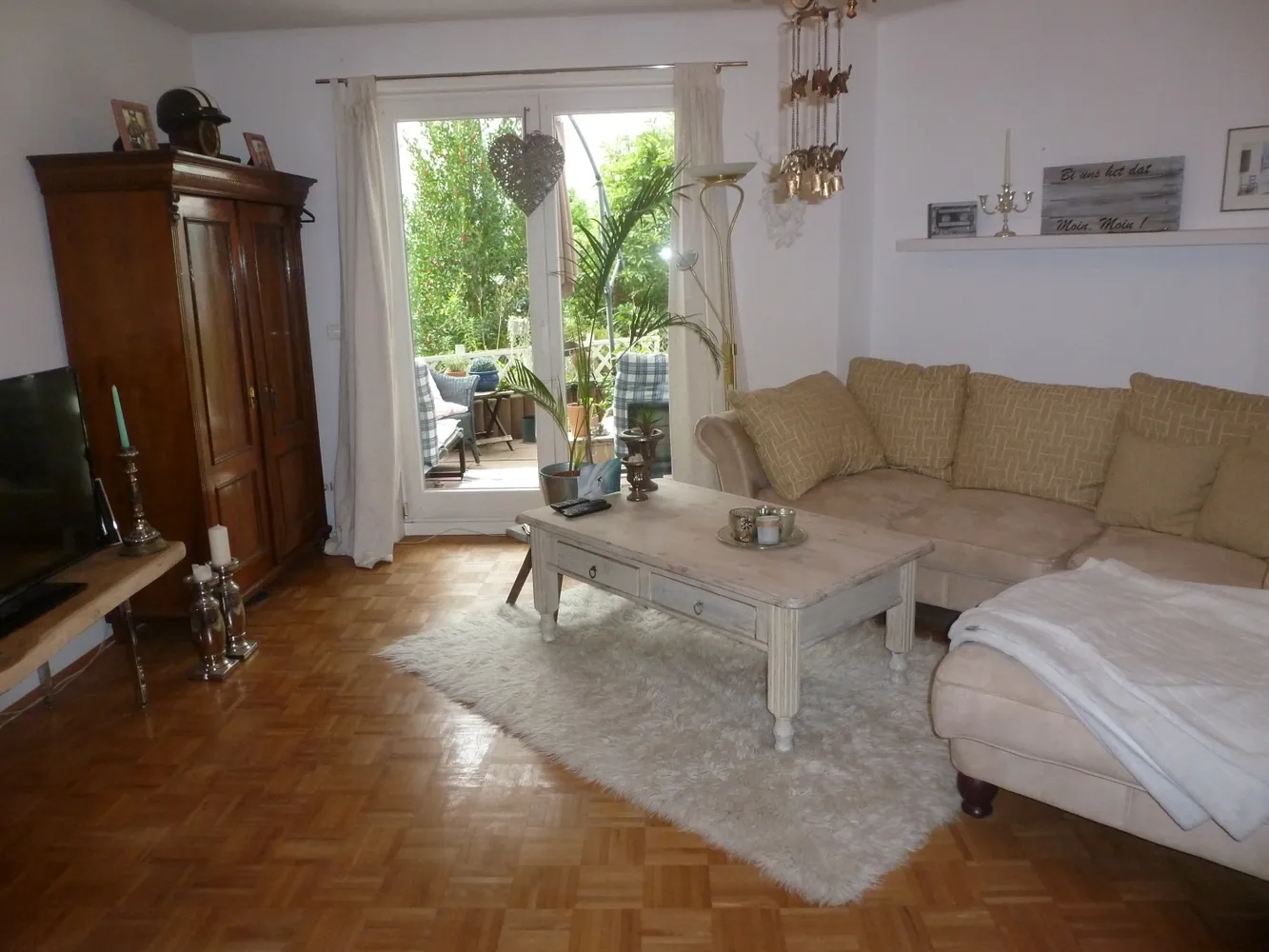 2 Zimmer Wohnung mit 65 m² in Hamburg – Bild 1