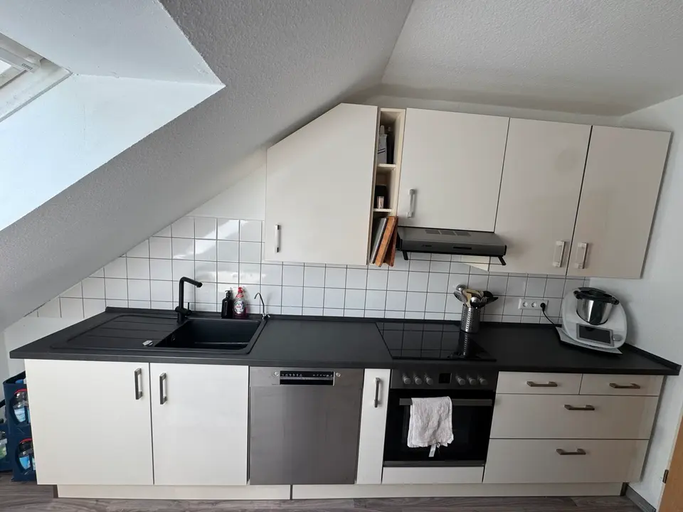 2 Zimmer Wohnung mit 60 m² in Detmold – Bild 2