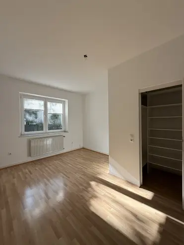 5 Zimmer Wohnung mit 125 m² in Düsseldorf – Bild 5