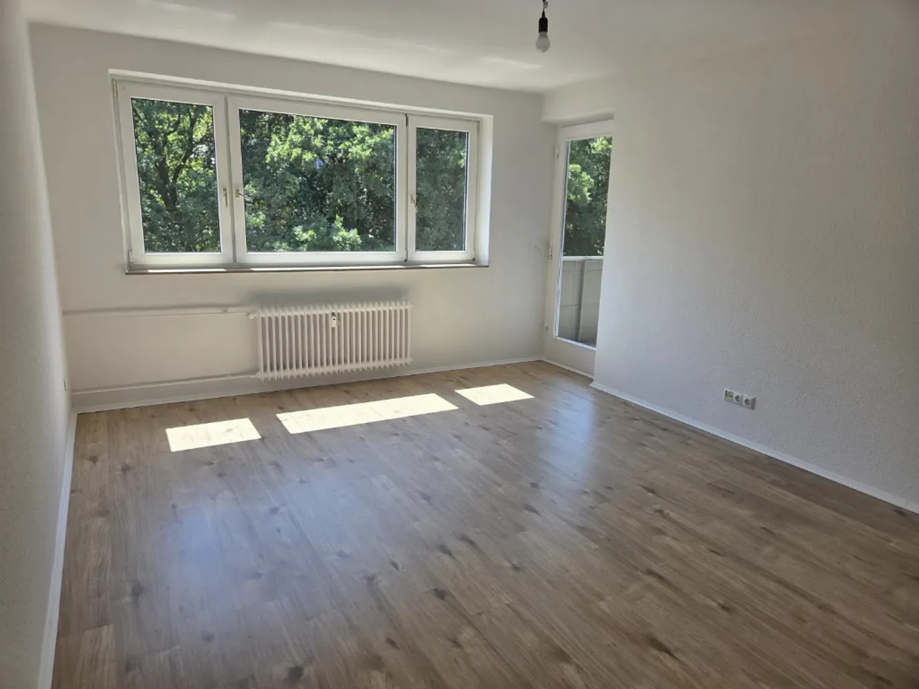 2 Zimmer Wohnung mit 67 m² in Solingen – Bild 1