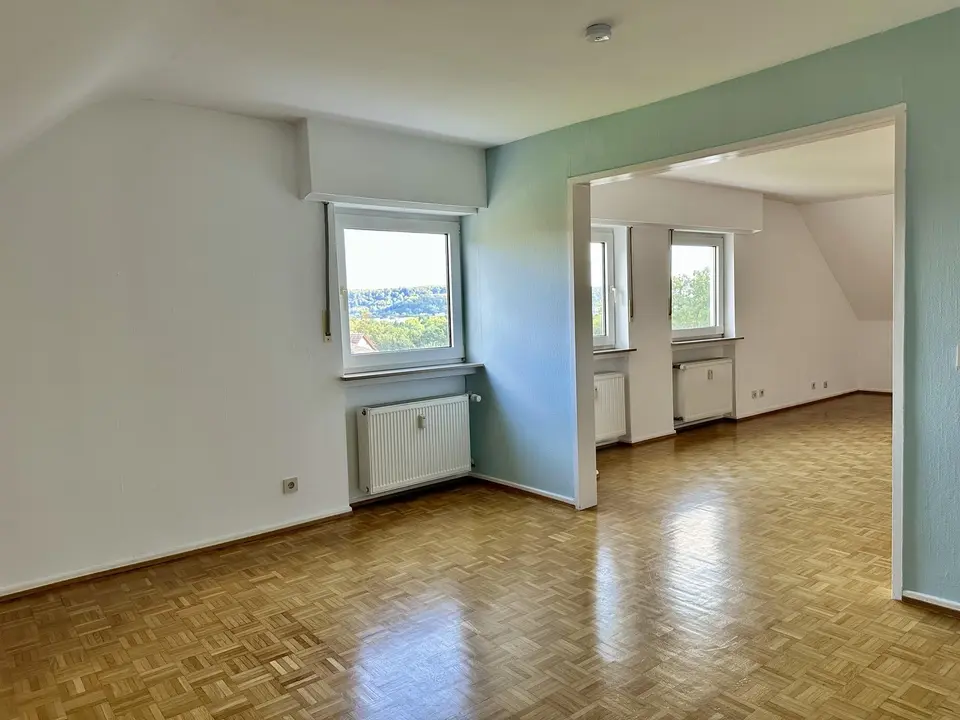 4 Zimmer Wohnung mit 95 m² in Saarbrücken – Bild 2