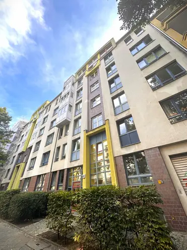 2 Zimmer Wohnung mit 66 m² in Berlin – Bild 1