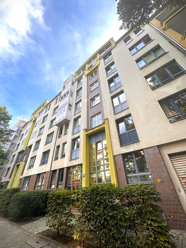 2 Zimmer Wohnung mit 66 m² in Berlin – Bild 1