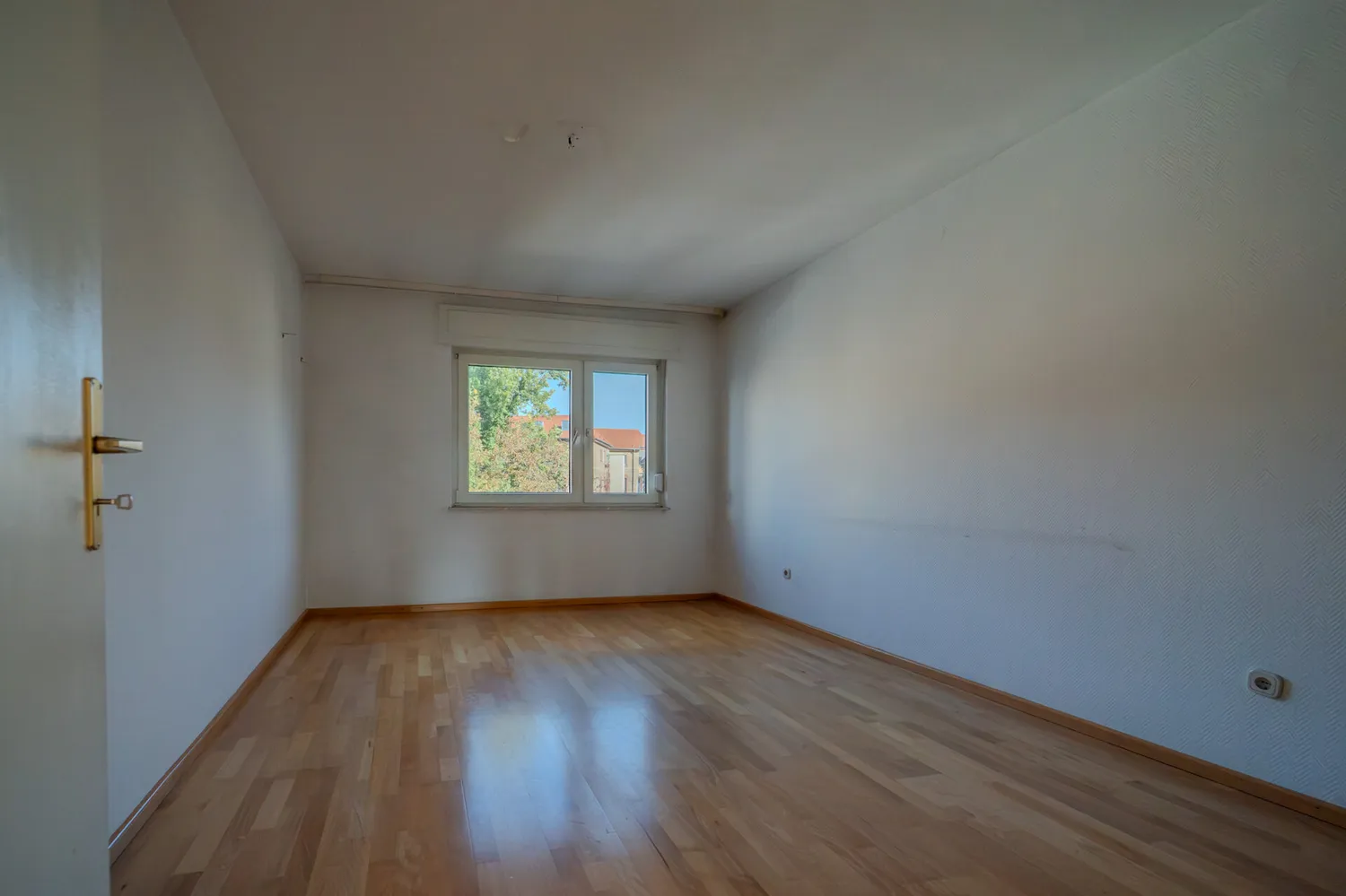 4 Zimmer Wohnung mit 99 m² in Mannheim – Bild 3