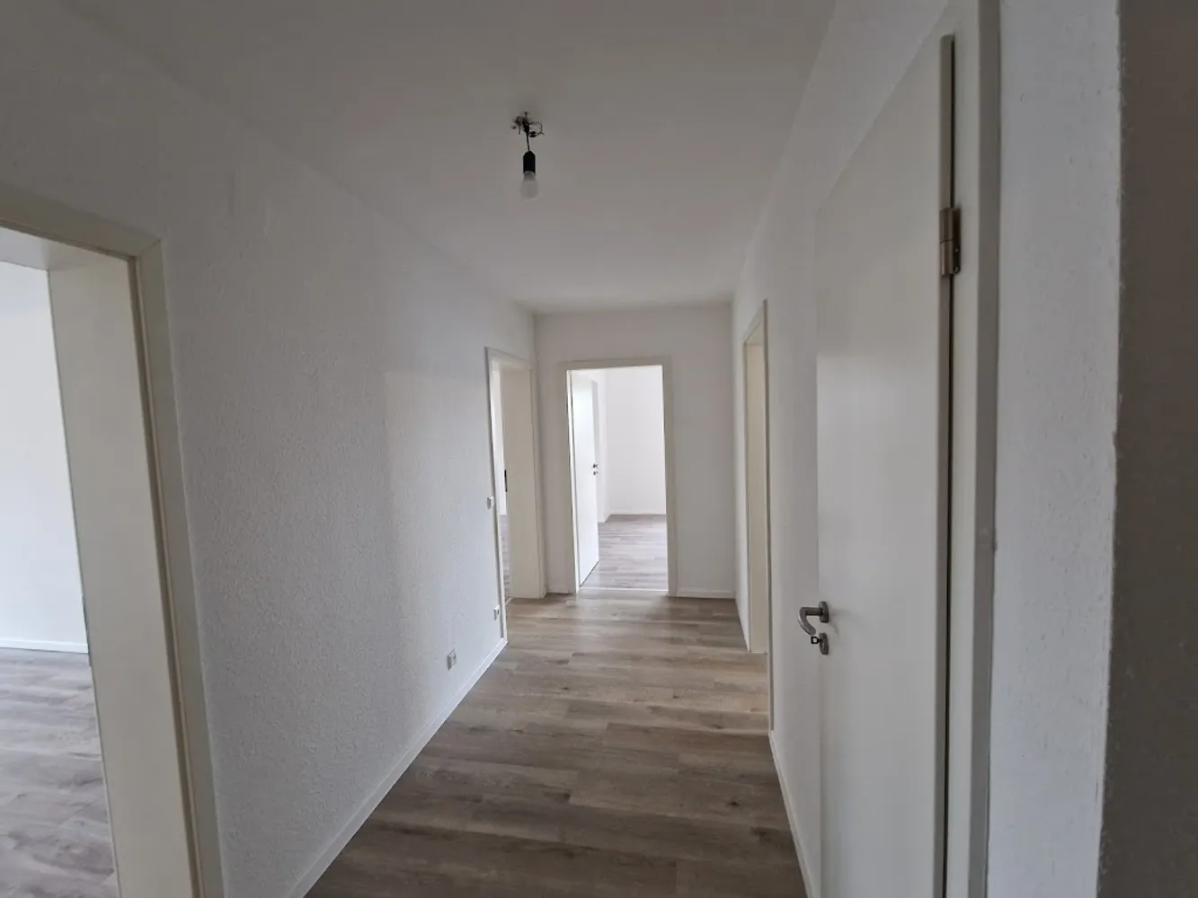 3 Zimmer Wohnung mit 92 m² in Saarbrücken – Bild 6