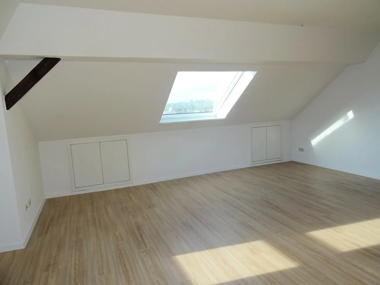 2 Zimmer Wohnung mit 51 m² in Werdau – Bild 8