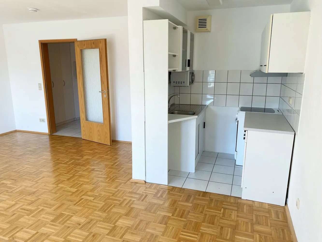 1 Zimmer Wohnung mit 39 m² in Köln – Bild 2