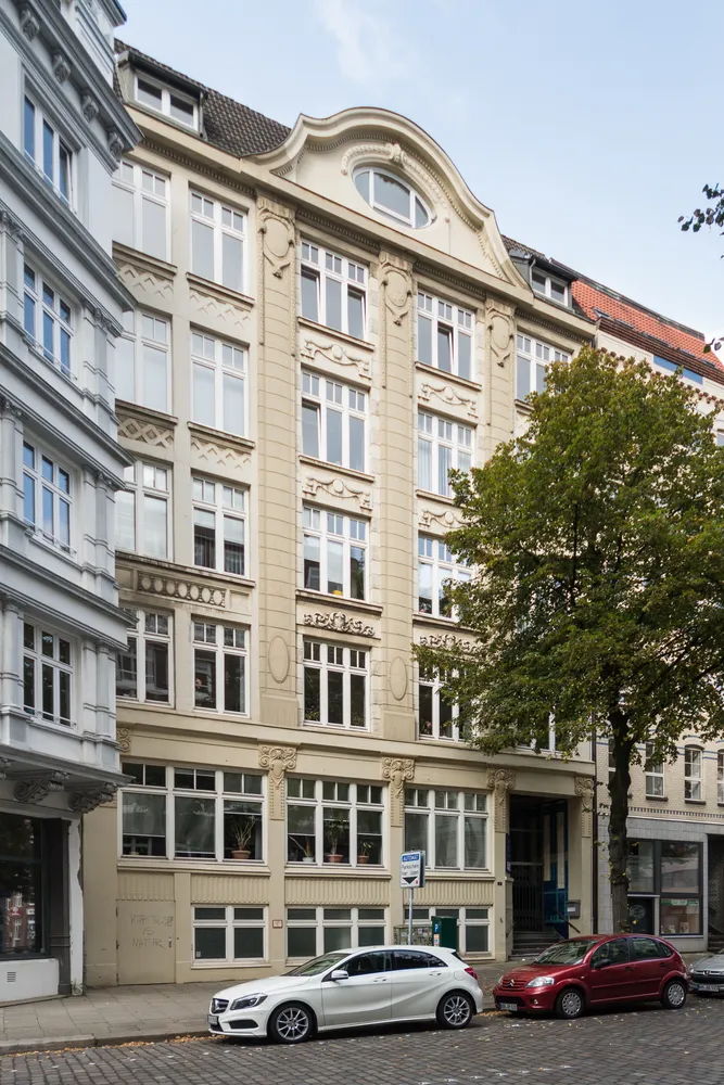4 Zimmer Wohnung mit 139 m² in Hamburg – Bild 1