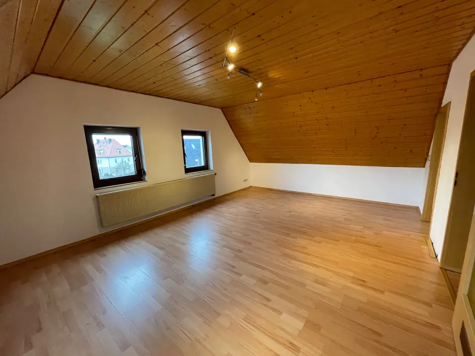 2 Zimmer Wohnung mit 62 m² in Erlangen – Bild 3