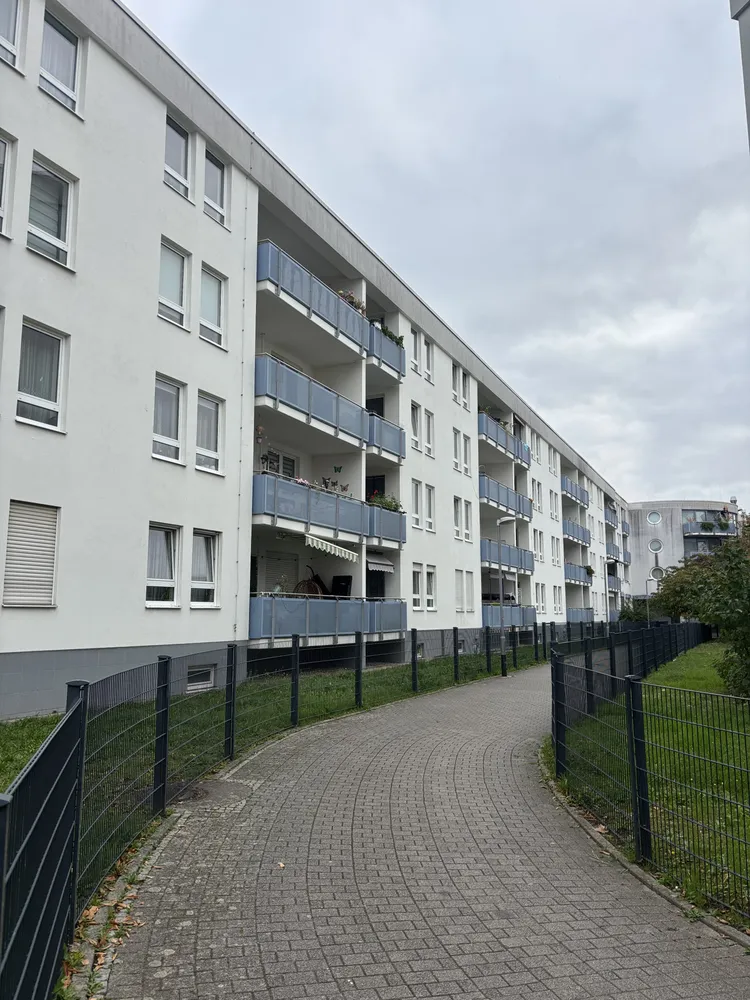 1 Zimmer Wohnung mit 38 m² in Frankfurt am Main – Bild 1