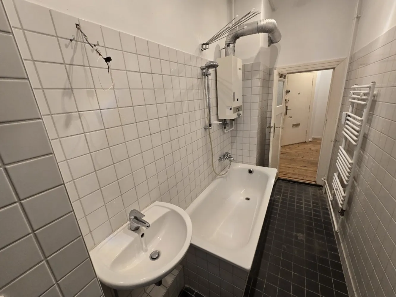 2 room apartment with 56 m² in Berlin – Photo 8