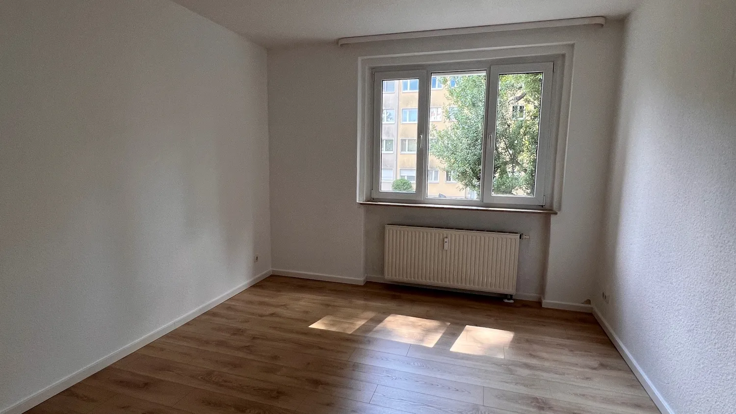 2 Zimmer Wohnung mit 68 m² in Dresden – Bild 5