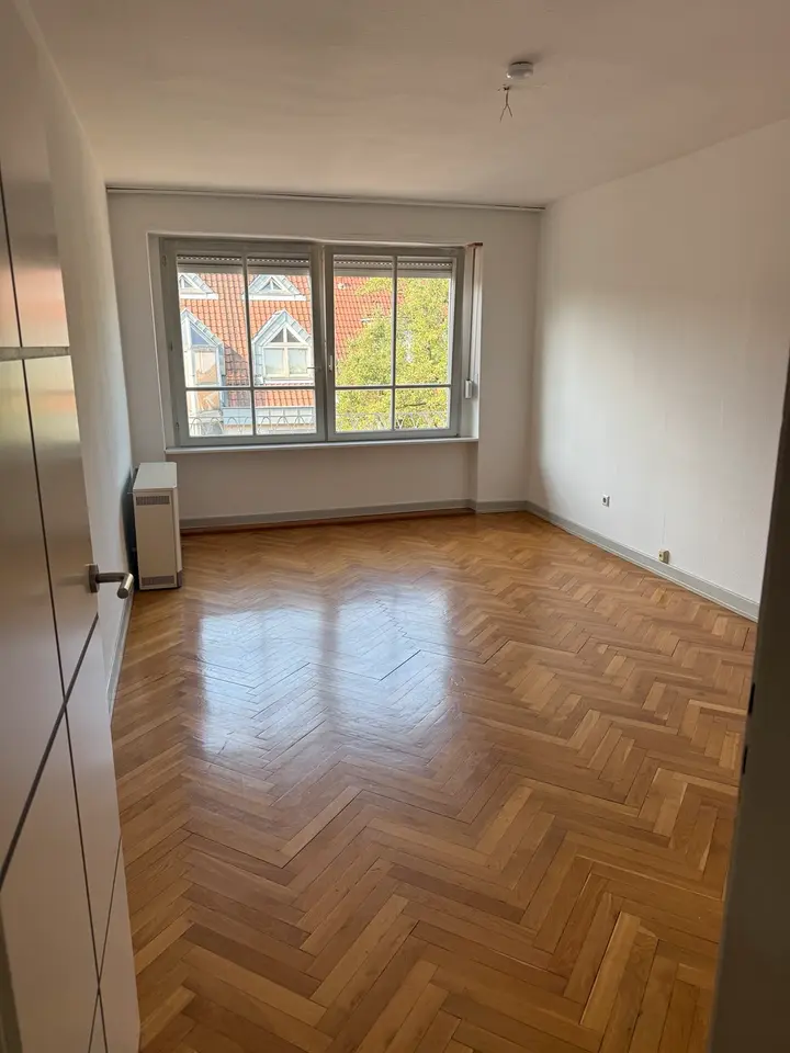 2 Zimmer Wohnung mit 70 m² in Kehl – Bild 1