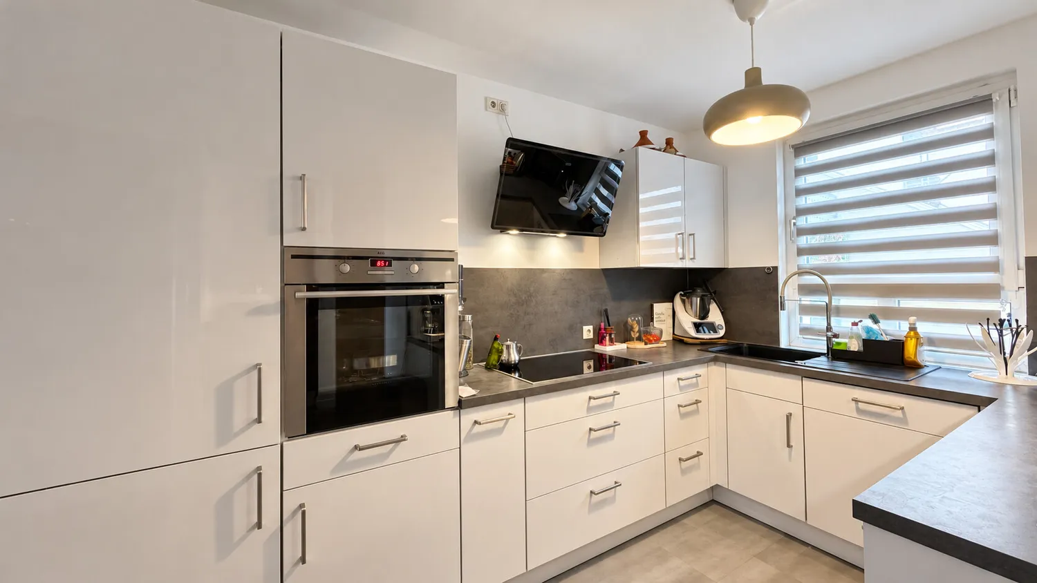 5 Zimmer Wohnung mit 120 m² in Düsseldorf – Bild 5
